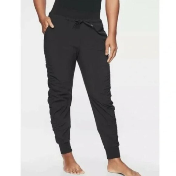 Athleta Attitude Pants Black Joggers Athleisure Loungewear 384001 Size 2 - Picture 1 of 8